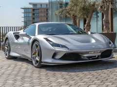 Ferrari F8 Tributo Puzzle — δωρεάν online παιχνίδι