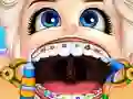 Baby Elsa Wears A Brace — δωρεάν online παιχνίδι