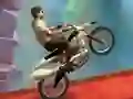 King of Bikes 2018 — δωρεάν online παιχνίδι
