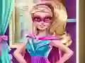 Superhero Doll Closet — δωρεάν online παιχνίδι