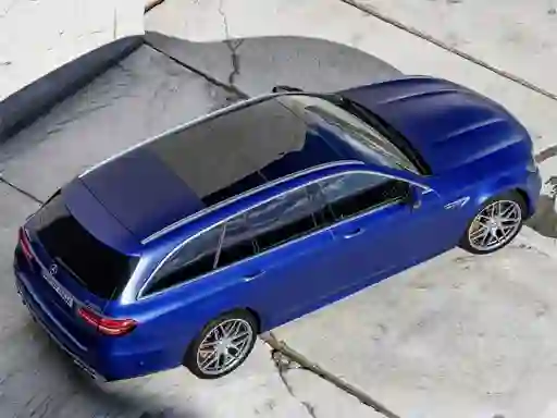 Mercedes Benz E63 Amg Estate Slide — δωρεάν online παιχνίδι