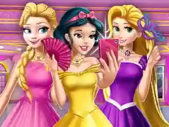 Princesses At Masquerade — δωρεάν online παιχνίδι