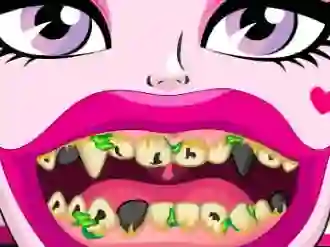 Draculaura Bad Teeth — δωρεάν online παιχνίδι