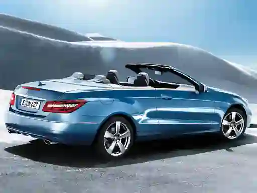 Cabriolet Roadster Puzzle — δωρεάν online παιχνίδι