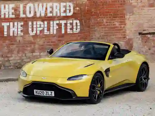 Aston Martin Vantage Roadster — δωρεάν online παιχνίδι