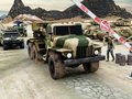 Παιχνίδι Στρατιωτικό φορτηγό μεταφοράς μηχανημάτων σε απευθείας σύνδεση